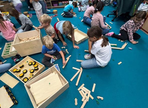 8905f5c4-3ed5-45e1-a2ab-4549a90f2ef3