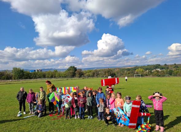 ea2c9095-60b1-4474-bdcd-fb3c6e4badd4